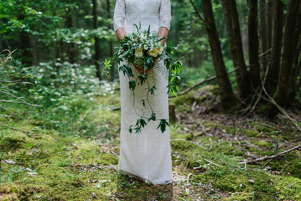 bröllopsfotografi skog