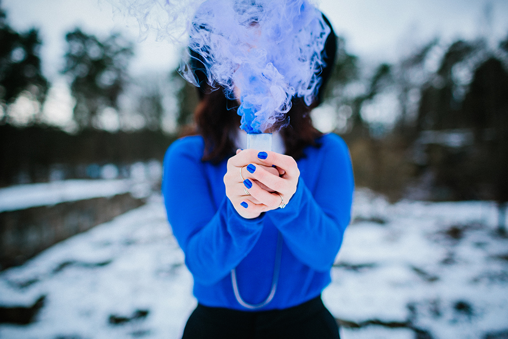 engagement session color smoke